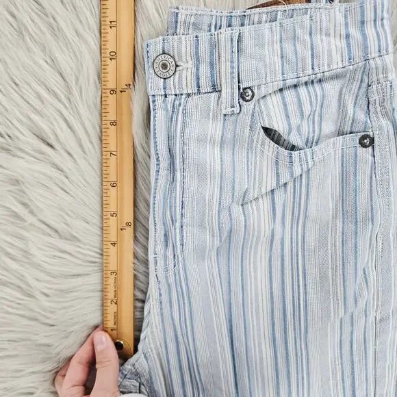 American Eagle AE High Waisted Stretch Mom Jeans Striped Blue White Size 0 Reg - Picture 14 of 16